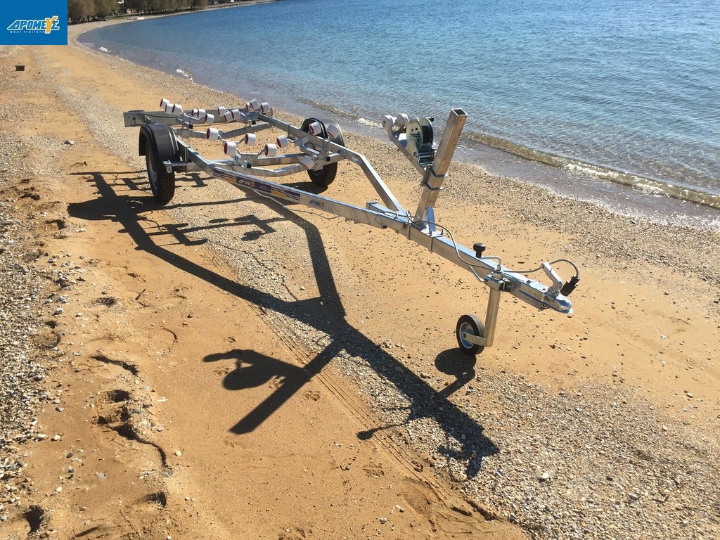 ΤΡΕΙΛΕΡ ΜΠΑΓΚΑΖΙΕΡΕΣ ΔΡΟΜΕΥΣ